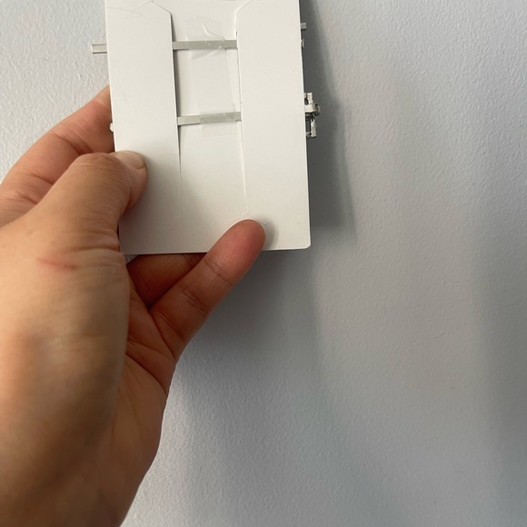 NEW - ‘TEAM BRIDE’ HAIR PINS Silver Rhinestone Hair Clips - Picture 8 of 9